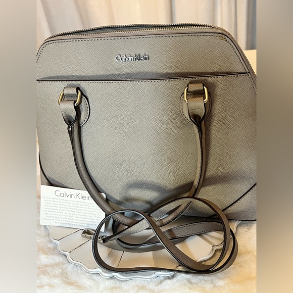 Calvin Klein Gray Women's Satchel/Crossbody-Good Condition‎ - Picture 8 of 10
